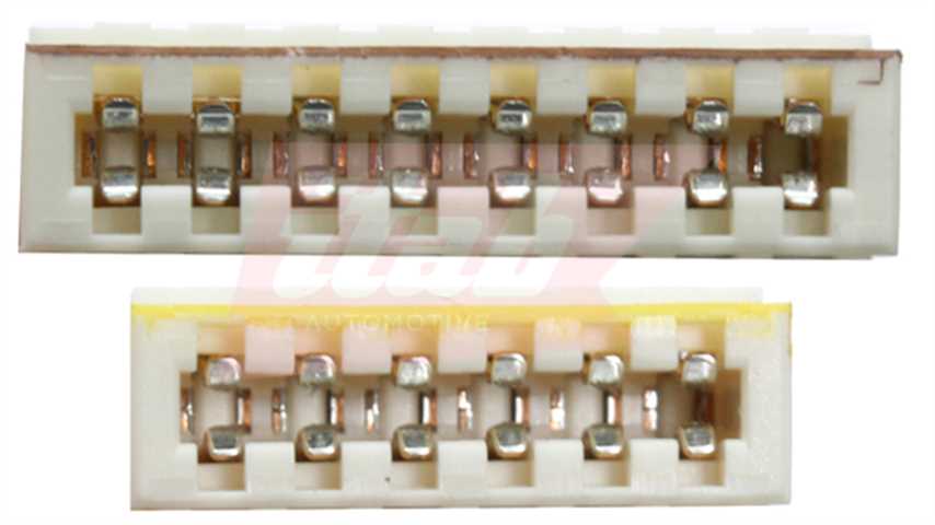 67073022AV
